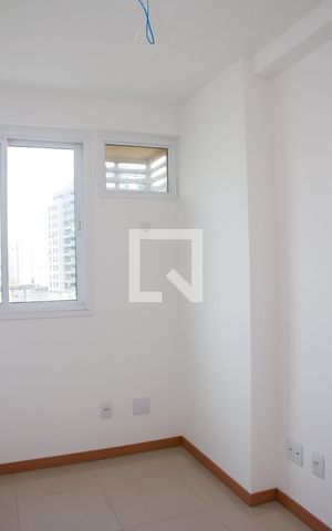 Apartamento à venda com 80m², 3 quartos e 2 vagasQuarto 02