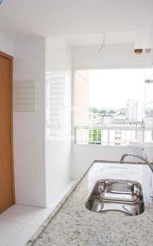Apartamento à venda com 80m², 3 quartos e 2 vagasCozinha