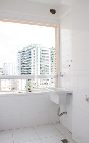 Apartamento à venda com 80m², 3 quartos e 2 vagasÁrea de Serviço