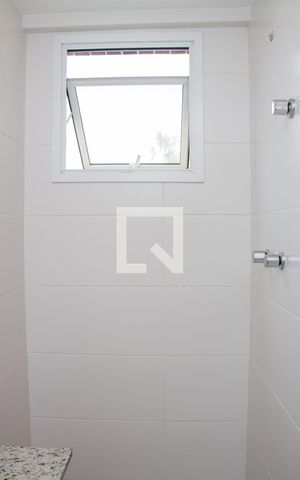 Apartamento à venda com 80m², 3 quartos e 2 vagasBanheiro da Suíte