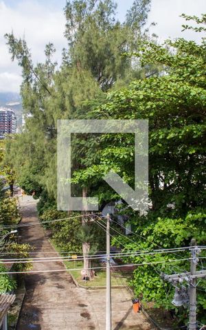 Apartamento à venda com 80m², 3 quartos e 2 vagasVaranda da Sala - Vista