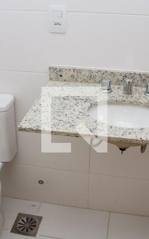 Apartamento à venda com 80m², 3 quartos e 2 vagasBanheiro da Suíte