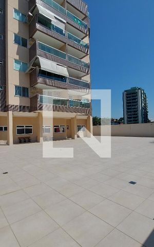 Apartamento à venda com 80m², 3 quartos e 2 vagasÁrea comum - Playground