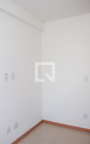 Apartamento à venda com 80m², 3 quartos e 2 vagasQuarto 02