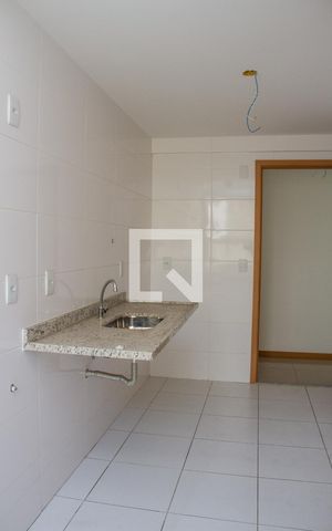 Apartamento à venda com 80m², 3 quartos e 2 vagasCozinha
