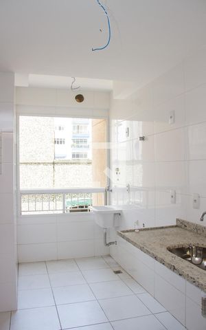 Apartamento à venda com 80m², 3 quartos e 2 vagasCozinha
