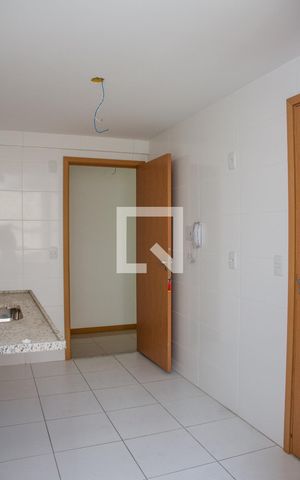 Apartamento à venda com 80m², 3 quartos e 2 vagasCozinha