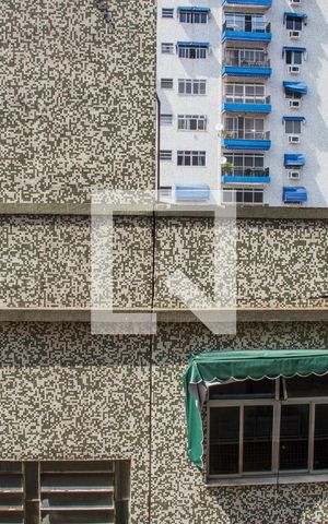 Apartamento à venda com 80m², 3 quartos e 2 vagasÁrea de Serviço - Janela