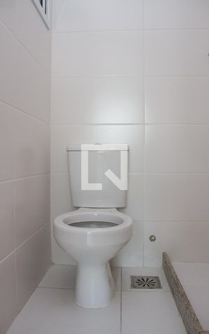 Apartamento à venda com 76m², 3 quartos e 2 vagasBanheiro da Suíte
