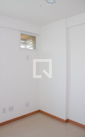 Apartamento à venda com 76m², 3 quartos e 2 vagasQuarto 02