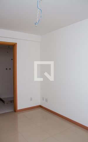 Apartamento à venda com 76m², 3 quartos e 2 vagasSuíte