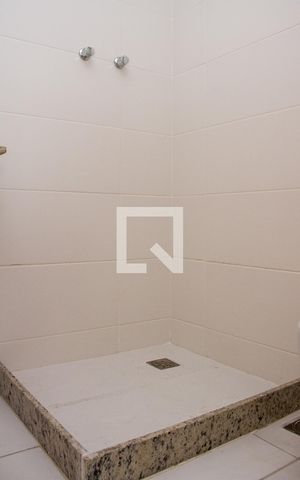 Apartamento à venda com 76m², 3 quartos e 2 vagasBanheiro Social