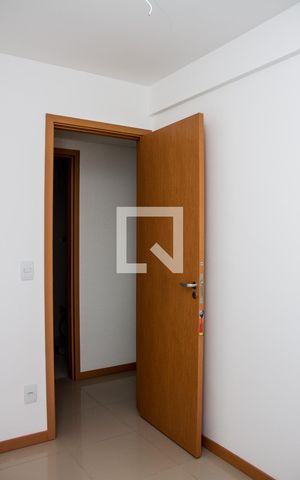 Apartamento à venda com 76m², 3 quartos e 2 vagasQuarto 01