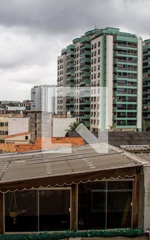 Apartamento à venda com 76m², 3 quartos e 2 vagasQuarto 02 - Janela