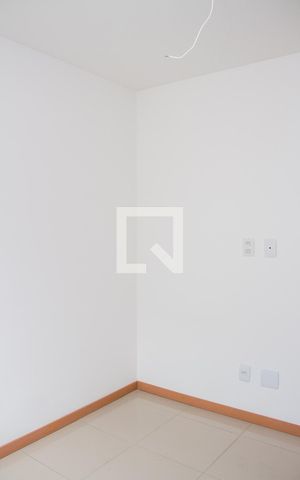 Apartamento à venda com 76m², 3 quartos e 2 vagasQuarto 02