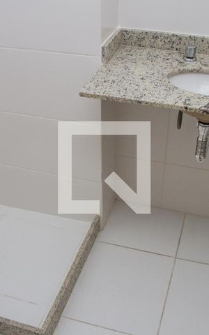 Apartamento à venda com 76m², 3 quartos e 2 vagasBanheiro Social