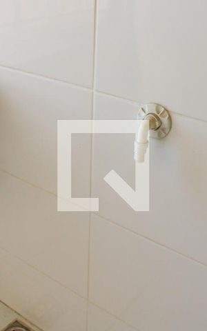 Apartamento à venda com 162m², 4 quartos e 3 vagas Apartamento à venda com 162m², 4 quartos e 3 vagasArea de Serviço