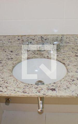 Apartamento à venda com 162m², 4 quartos e 3 vagas Apartamento à venda com 162m², 4 quartos e 3 vagasBanheiro da Cobertura