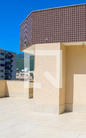Apartamento à venda com 162m², 4 quartos e 3 vagas Apartamento à venda com 162m², 4 quartos e 3 vagasVaranda da Cobertura