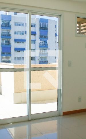 Apartamento à venda com 162m², 4 quartos e 3 vagas Apartamento à venda com 162m², 4 quartos e 3 vagasQuarto da Cobertura