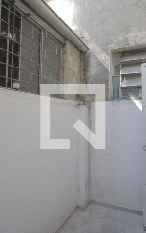 Apartamento à venda com 50m², 1 quarto e sem vagaVaranda