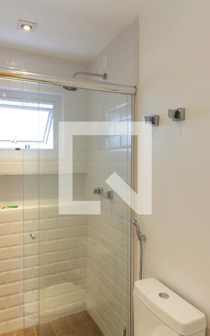 Apartamento à venda com 123m², 2 quartos e 1 vaga Apartamento à venda com 123m², 2 quartos e 1 vagaBanheiro