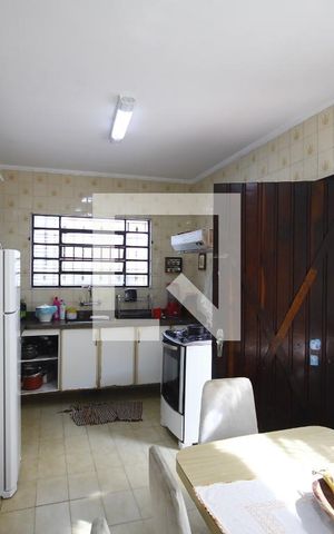 Casa à venda com 300m², 3 quartos e 4 vagasCozinha