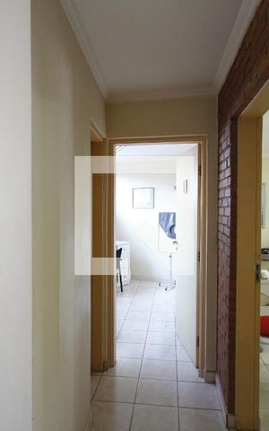 Casa à venda com 300m², 3 quartos e 4 vagasCorredor