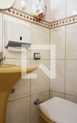 Casa à venda com 300m², 3 quartos e 4 vagasBanheiro