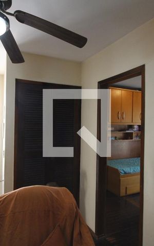 Casa à venda com 300m², 3 quartos e 4 vagasSala de Passagem