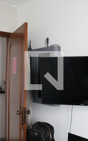 Casa à venda com 174m², 5 quartos e 2 vagasQuarto 2