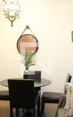 Casa à venda com 174m², 5 quartos e 2 vagasSala