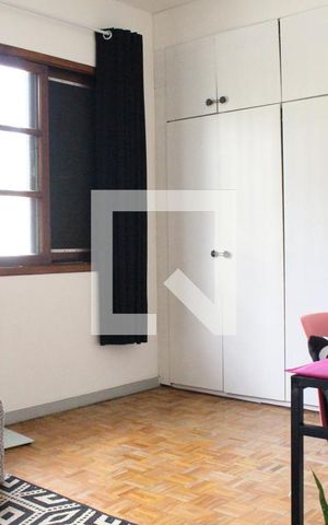 Casa à venda com 174m², 5 quartos e 2 vagasQuarto 1