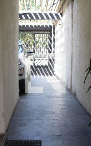 Casa à venda com 174m², 5 quartos e 2 vagasÁrea Externa