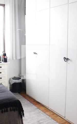 Casa à venda com 174m², 5 quartos e 2 vagasQuarto 2