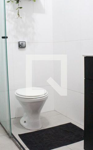 Casa à venda com 174m², 5 quartos e 2 vagasBanheiro 2