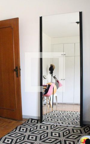 Casa à venda com 174m², 5 quartos e 2 vagasQuarto 1