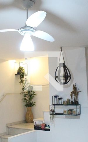 Casa à venda com 174m², 5 quartos e 2 vagasQuarto 5