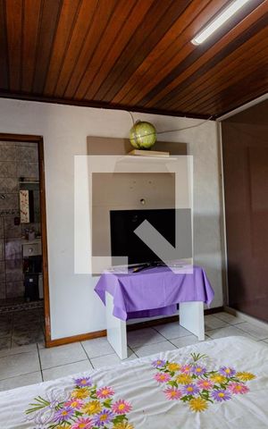 Casa à venda com 300m², 4 quartos e sem vaga Casa à venda com 300m², 4 quartos e sem vagaQuarto 4