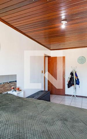 Casa à venda com 300m², 4 quartos e sem vaga Casa à venda com 300m², 4 quartos e sem vagaQuarto 2