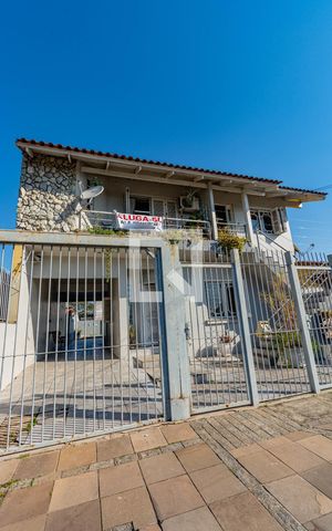 Casa à venda com 300m², 4 quartos e sem vaga Casa à venda com 300m², 4 quartos e sem vagaFachada