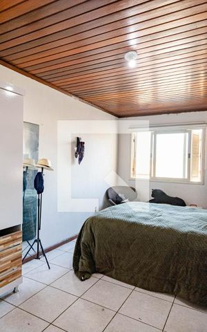 Casa à venda com 300m², 4 quartos e sem vaga Casa à venda com 300m², 4 quartos e sem vagaQuarto 2