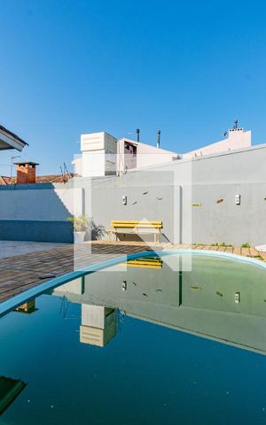Casa à venda com 300m², 4 quartos e sem vaga Casa à venda com 300m², 4 quartos e sem vagaÁrea Comum