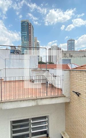 Casa para alugar com 330m², 3 quartos e 10 vagasVista da Suíte 1