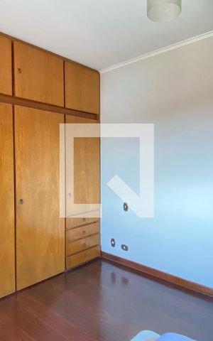 Casa para alugar com 330m², 3 quartos e 10 vagasQuarto 