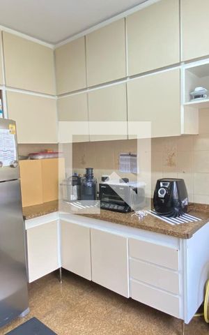 Casa para alugar com 330m², 3 quartos e 10 vagasCozinha