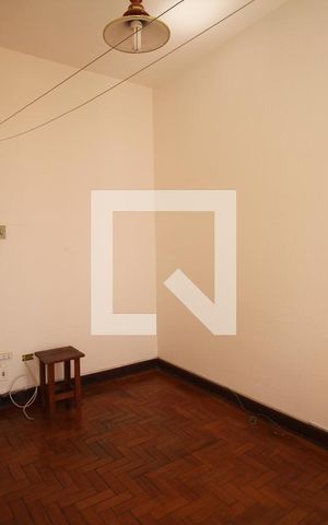 Casa à venda com 200m², 6 quartos e 2 vagasQuarto 3