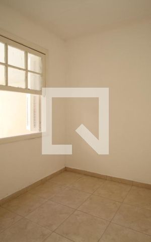 Casa à venda com 200m², 6 quartos e 2 vagasQuarto 6