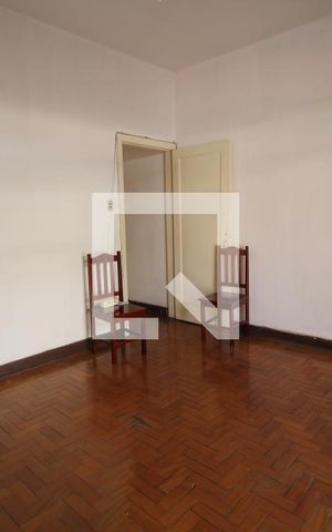 Casa à venda com 200m², 6 quartos e 2 vagasQuarto 1