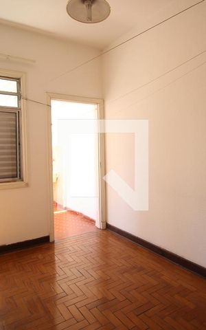 Casa à venda com 200m², 6 quartos e 2 vagasQuarto 3